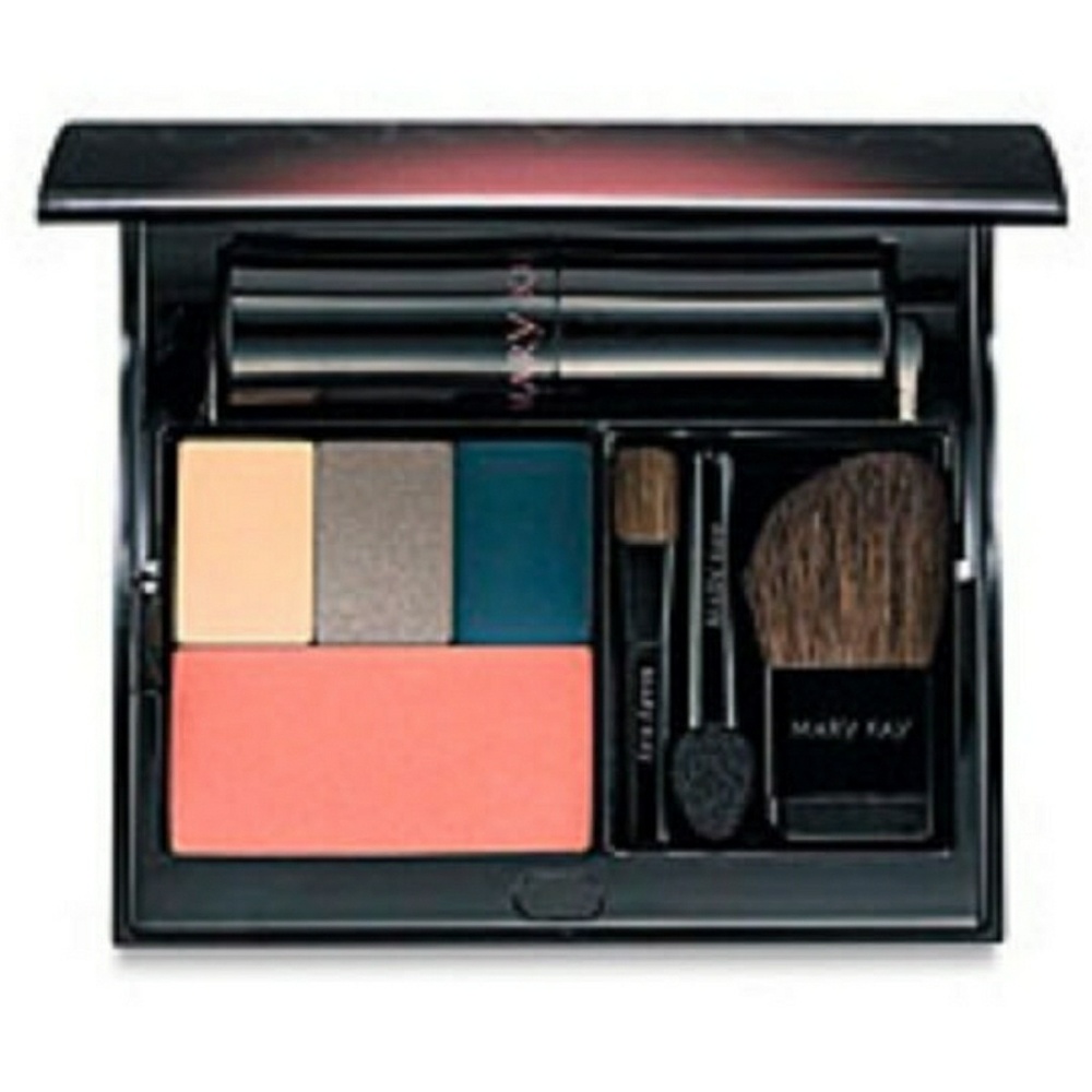 Mary Kay Compact